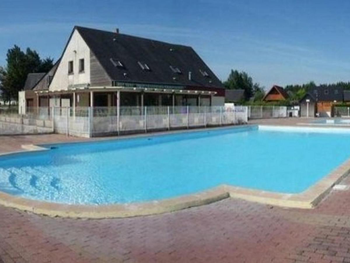 Chalet Avec Piscine Chauffee, Tennis Et Jardin Clos, A 1700M De La Plage De Cabourg - Fr-1-465-22 Dış mekan fotoğraf